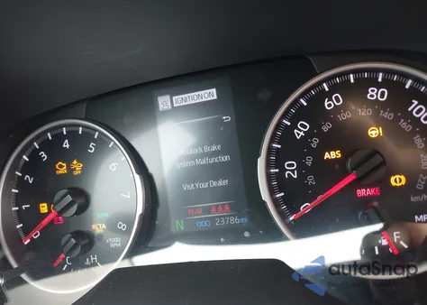 2022 Toyota Rav4 Xle Premium z USA, uszkodzony, nr VIN 2T3A1RFV4NW296555